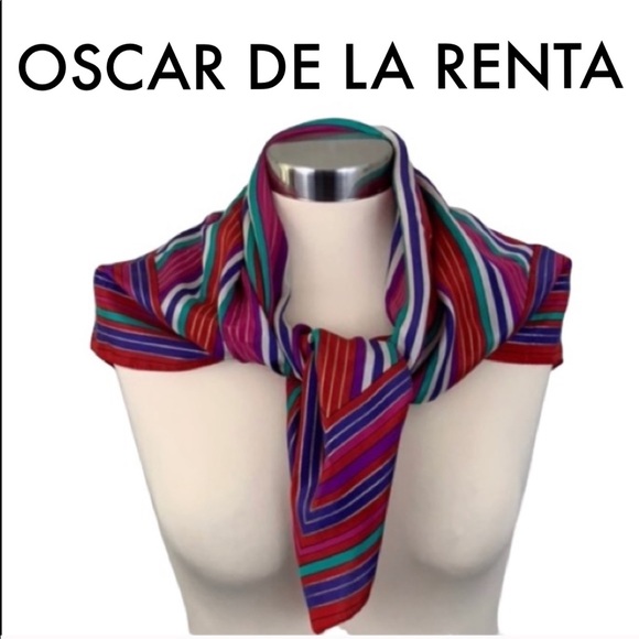Oscar de la Renta Accessories - 👑 OSCAR DE LA RENTA SILK SCARF 💯AUTHENTIC